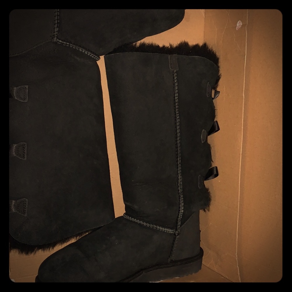 Ugg boots with 3 bows
